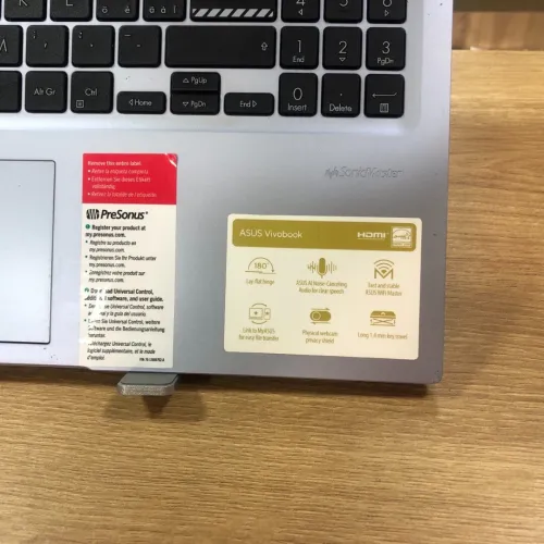 ASUS VIVOBBOK X1502Z I7 12TH 16GB 512SSD 15.6"