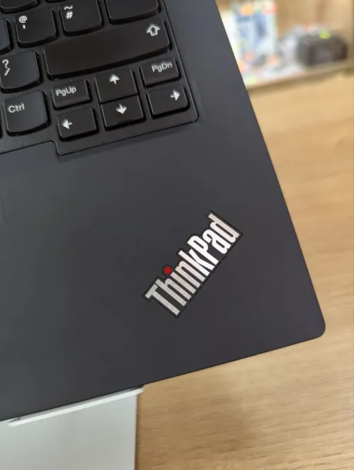 LENOVO THINKPAD P14S RYZEN 7 PRO 5850U 32GB 512SSD 14" 