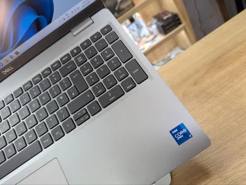 DELL LATITUDE 5520 I7 1185G7 16GB 512SSD 15.6"