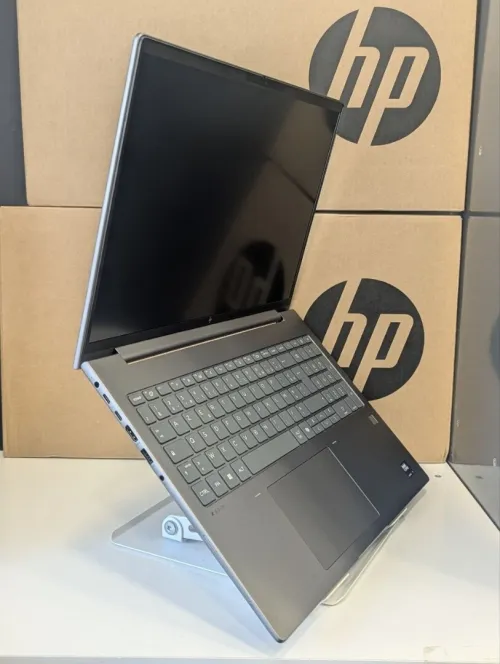 Workstation HP ZBOOK POWER G11 ULTRA 7 155H RTX500 ADA 32GB DDR5 1TB SSD 16