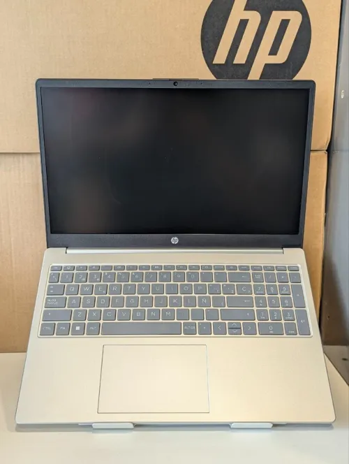 Laptop HP 15 i7-1355U 16GB 512GB 15.6