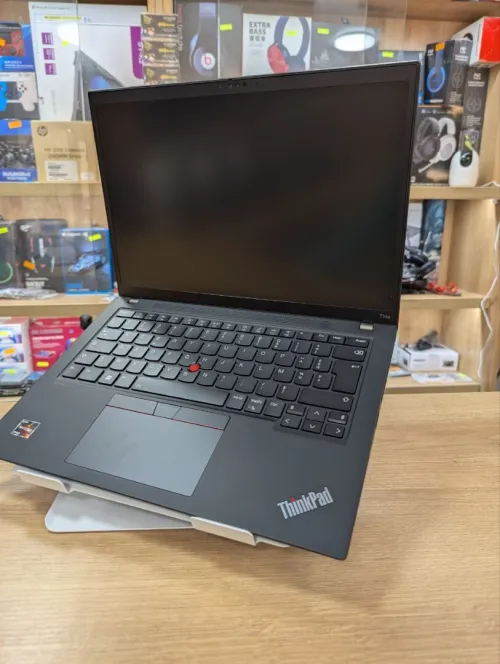 LENOVO THINKPAD T14S RYZEN 5 PRO 7540U 16GB 256SS 14" 