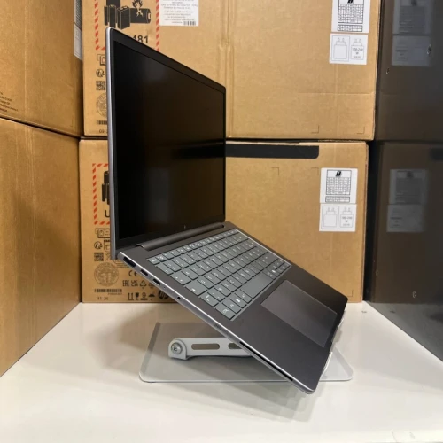 HP ZBook 8 G1ah 14 Ryzen AI 5 PRO 230 16 Go 512 Go