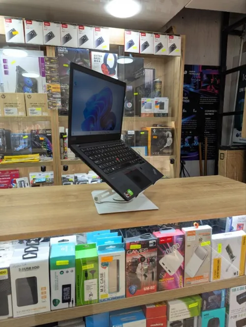 LENOVO THINKPAD P14S RYZEN 7 PRO 5850U 32GB 512SSD 14" 