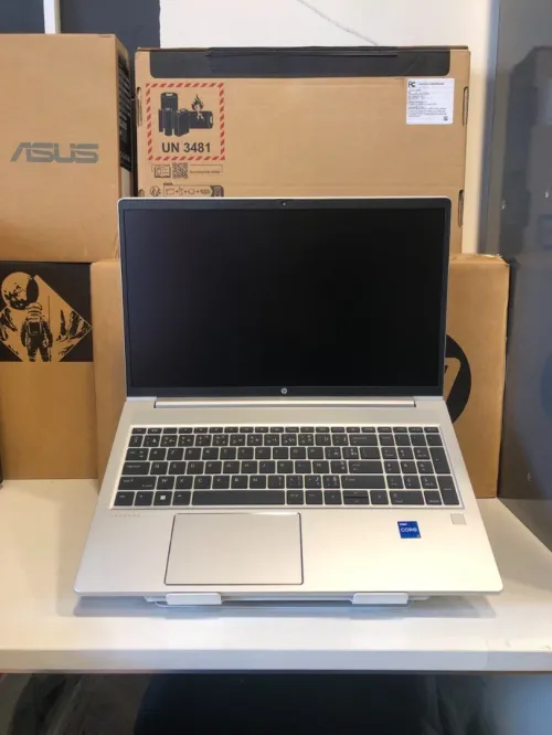 HP ProBook 450 G10 Intel i7 1355U 16GB 512GB NVMe 15.6" Neuf Jamais Utiliser