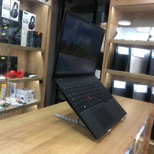 LENOVO THINKPAD T16 I7 13TH 16GB 512SSD 16"