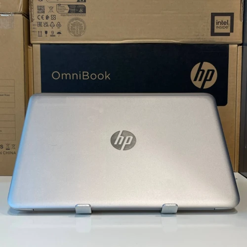 Hp elitebook folio 1040 G3 i5-6300U 8Go 256GB 14