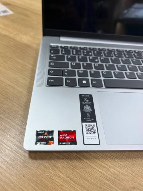 lenovo ideapad slim 5 amd ryzen 7 7730u 16gb 1tb ssd 14" oled  neuf sous emballage 