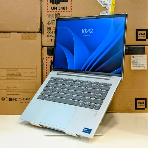 HP ELITEBOOK 640 G11 ULTRA 5 135U 16GB 256 SSD 14 FHD