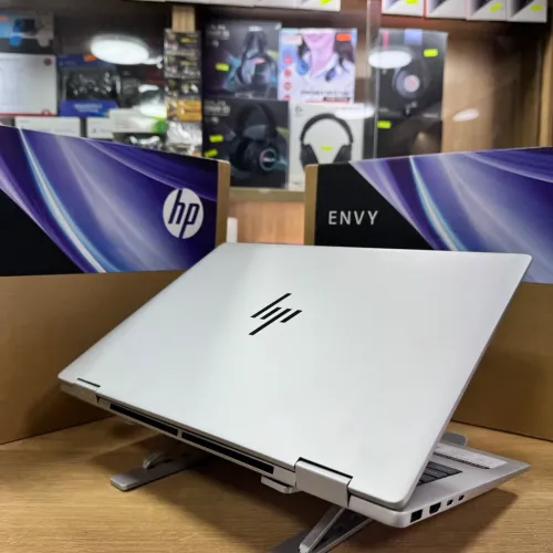 Laptop hp envy x360 2en1 amd ryzen 5 8640hs 16gb 512gb 14ips led