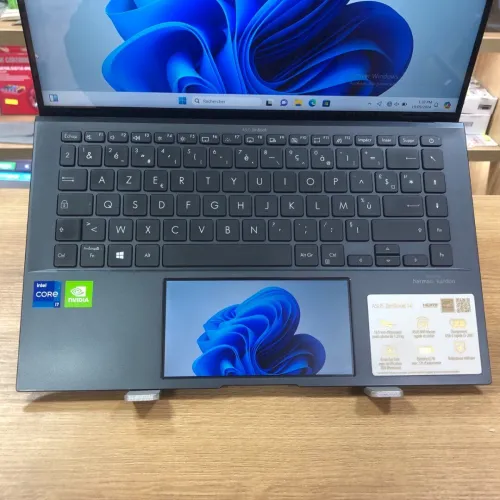 ASUS ZENBOOK 14 UX435E I7 11TH 16GB 1TBSSD MX4502GB 14" TACTILE  
