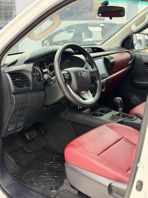 Toyota Revo  2026 4x4