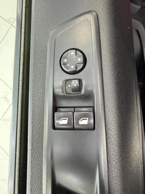 Peugeot Expert 2024 Combi