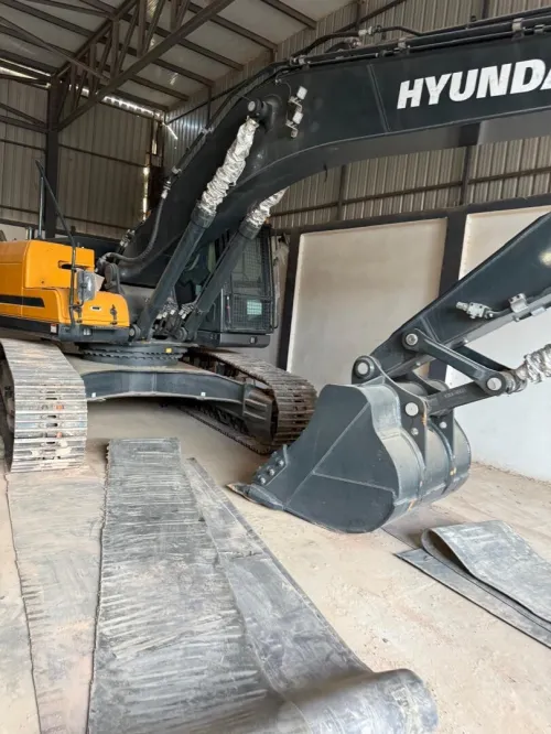 Hyundai 340HD 2025