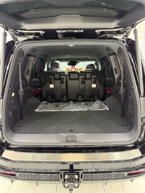 Toyota Land Cruiser  2026 VX .R