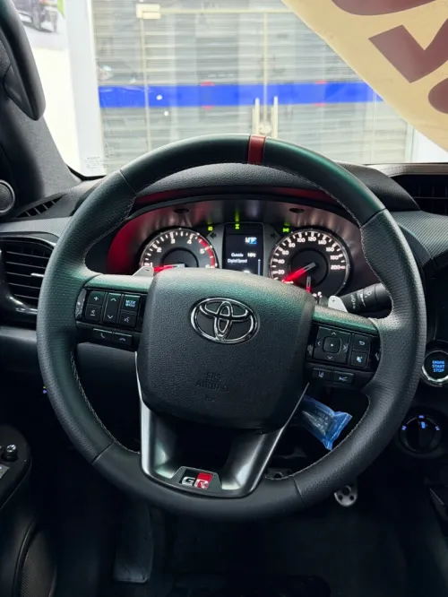 Toyota HILUX 2025 GR