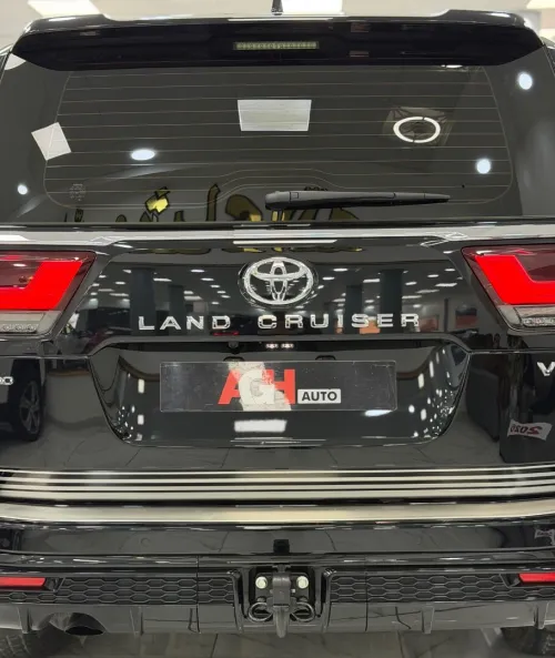 Toyota LAND CRUISER 2026 VXR