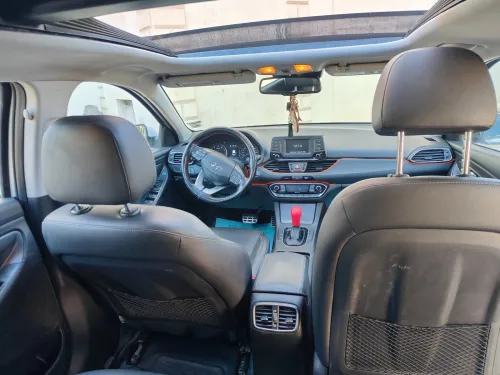 Hyundai i30 2019 Toute options