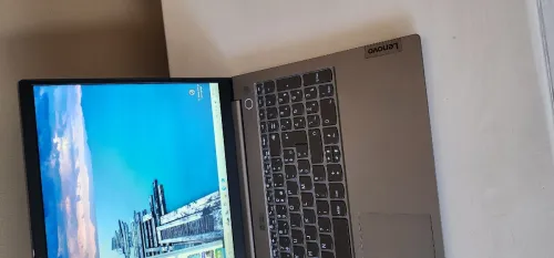 thinkbook  lenovo amd ryzen 3 5300u with radeon graphics