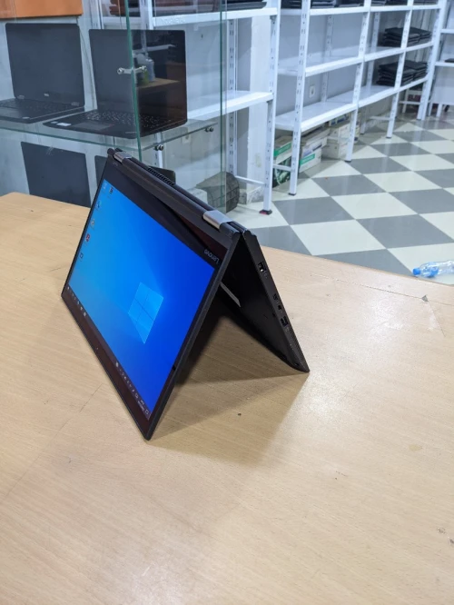 Lenovo Thinkpad Yoga 370
