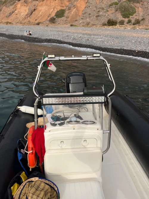 Bateau Semi-rigide Bombard Explorer DB 600 115cv