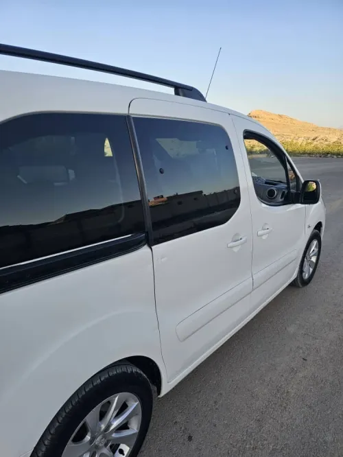 Peugeot Partnar tepee Alure 2017 