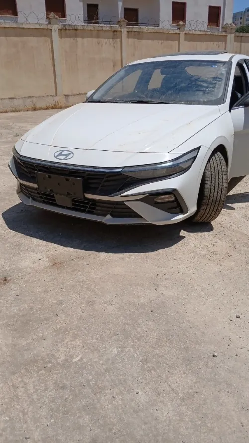 Hyundai ELENTRA 2026 