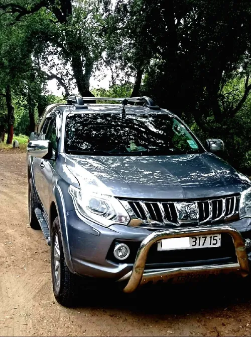Mitsubishi L200 2017 Doube cabine Evolution