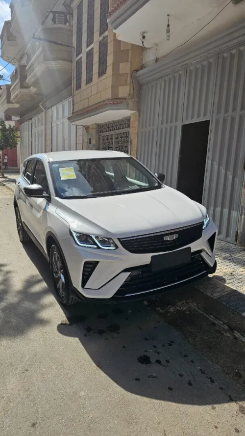 Geely Coolray 2025 