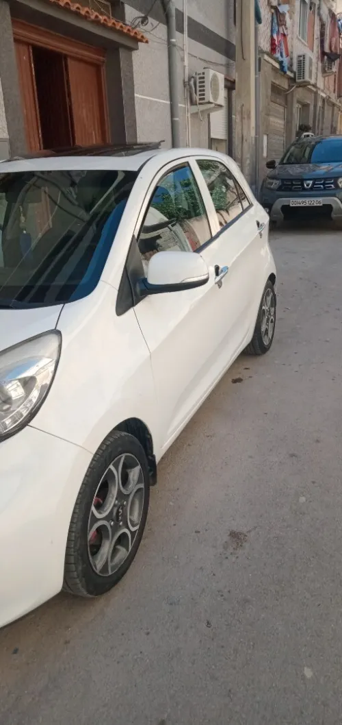 Kia Brasilia la tout options 2015 Brasilia la tout options