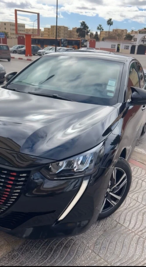 Peugeot 208 2021 Allure
