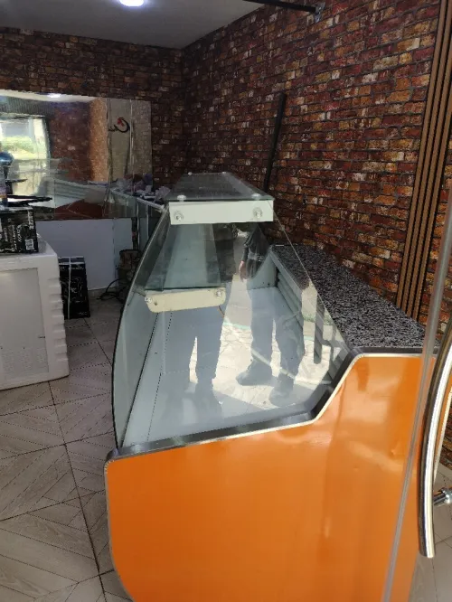 Frigo présentoir 1.60/1m