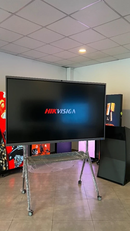 Écran tactile Hikvision Ultra Series Smart Bn Cnn Board 4K avec Caméra 48MP & Microphones