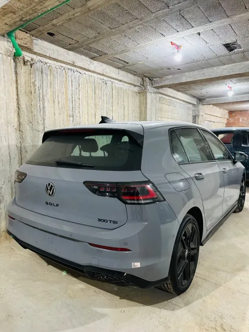 Volkswagen Golf 8 2026 R Black Edition 
