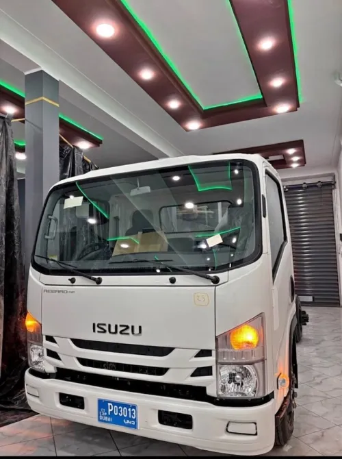 Isuzu Npr71 2026