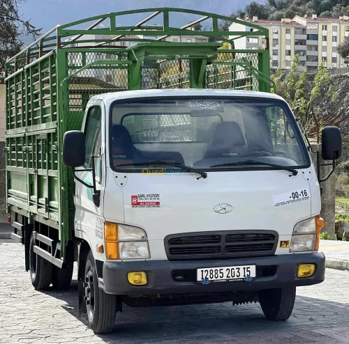 Hyundai HD65 2003