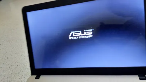 pc gamer asus i7 7eme Ram 8GO Disque 1TO Carte graphique AMD+Intel 
