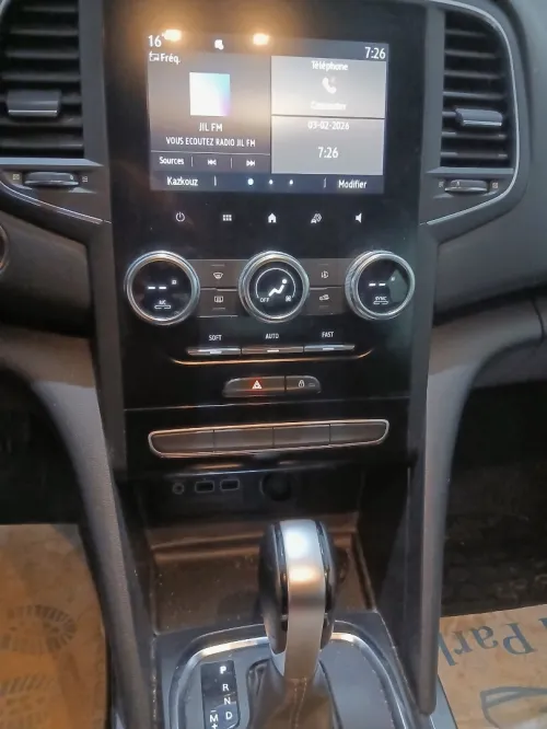 Renault Megane 4  2023 Itens