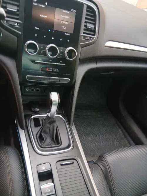 Renault Megane 4  2023 Itens