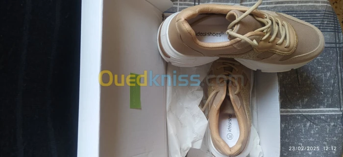 chaussure tendance venu caba Pointure 38