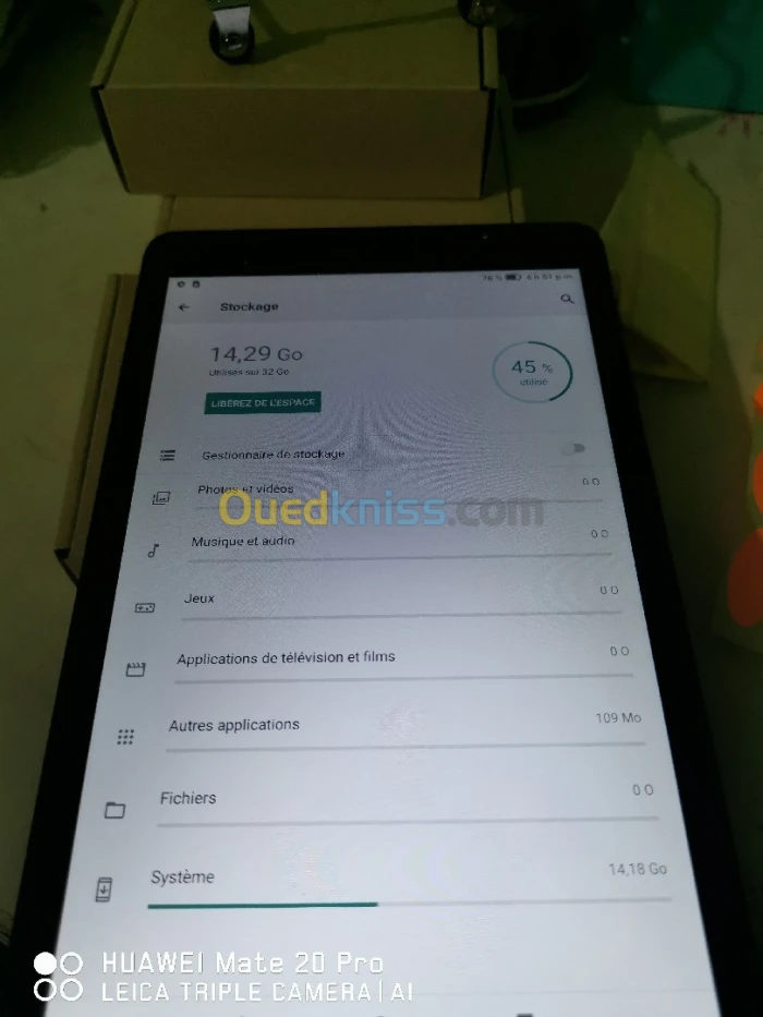 TCL 9049L