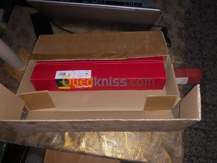 Carottage diamant Hilti Ref DD-c 28300 T4