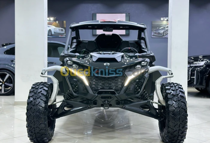 Can am Maverick R 240cv 2024 BALCK