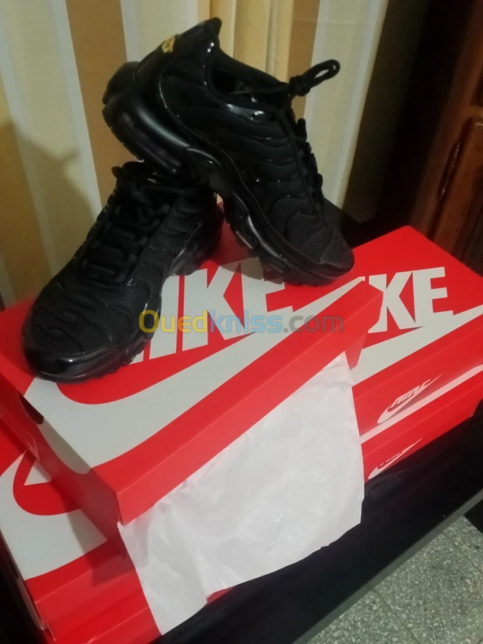 TN black black original