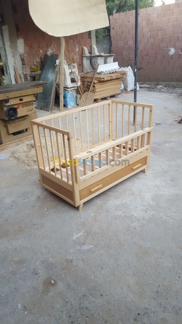 Lit de bébé super luxe