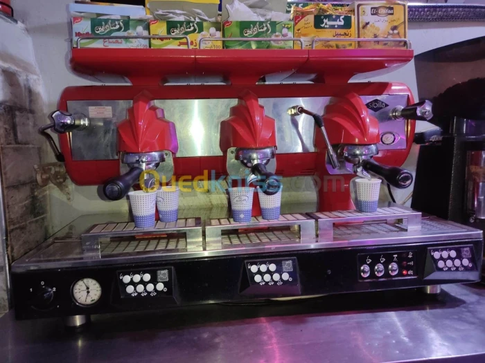 Machine à expresso professionnelle volumétrique