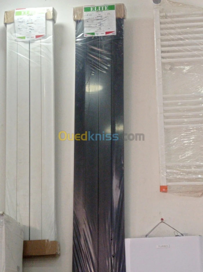 Radiateur pilier noir 1.80 4 element