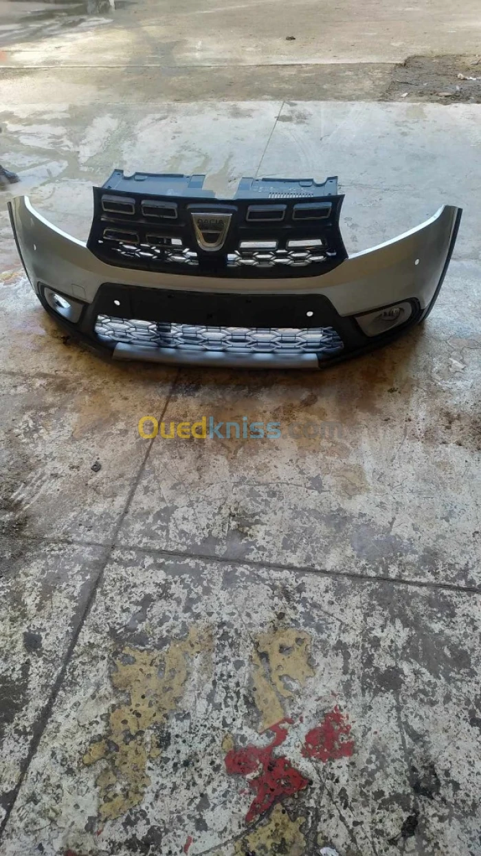pare chocs avant Stepway