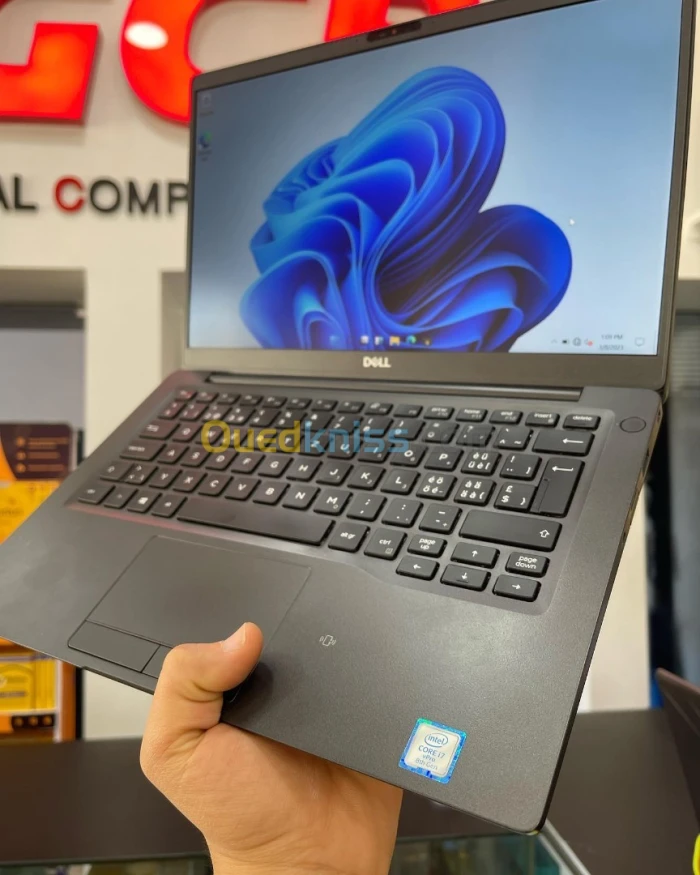 DELL LATITUDE 7400 Carbon Intel Core i7-8665U 8 Mo de cache, jusqu'à 4,80 GHz 8GB 256GB SSD 14"
