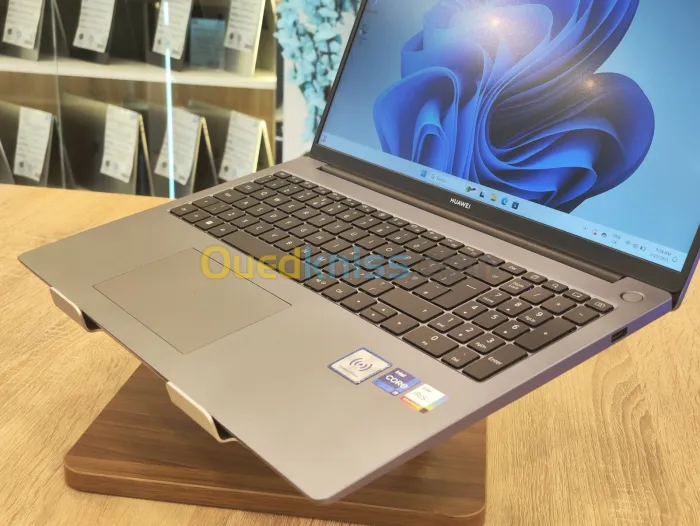 Huawei MCLG-X i9-13900H 16Go 1TB NVMe 16" FHD+ IPS